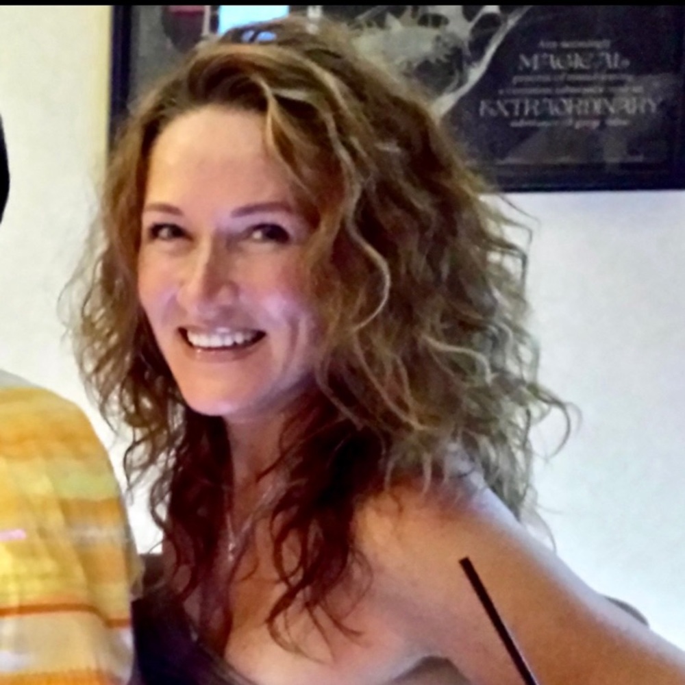 Meet Posher, Monica…☘️Open to a WHOLE WORLD of Amazing possibilities ! ♥️😍🏝️🌎